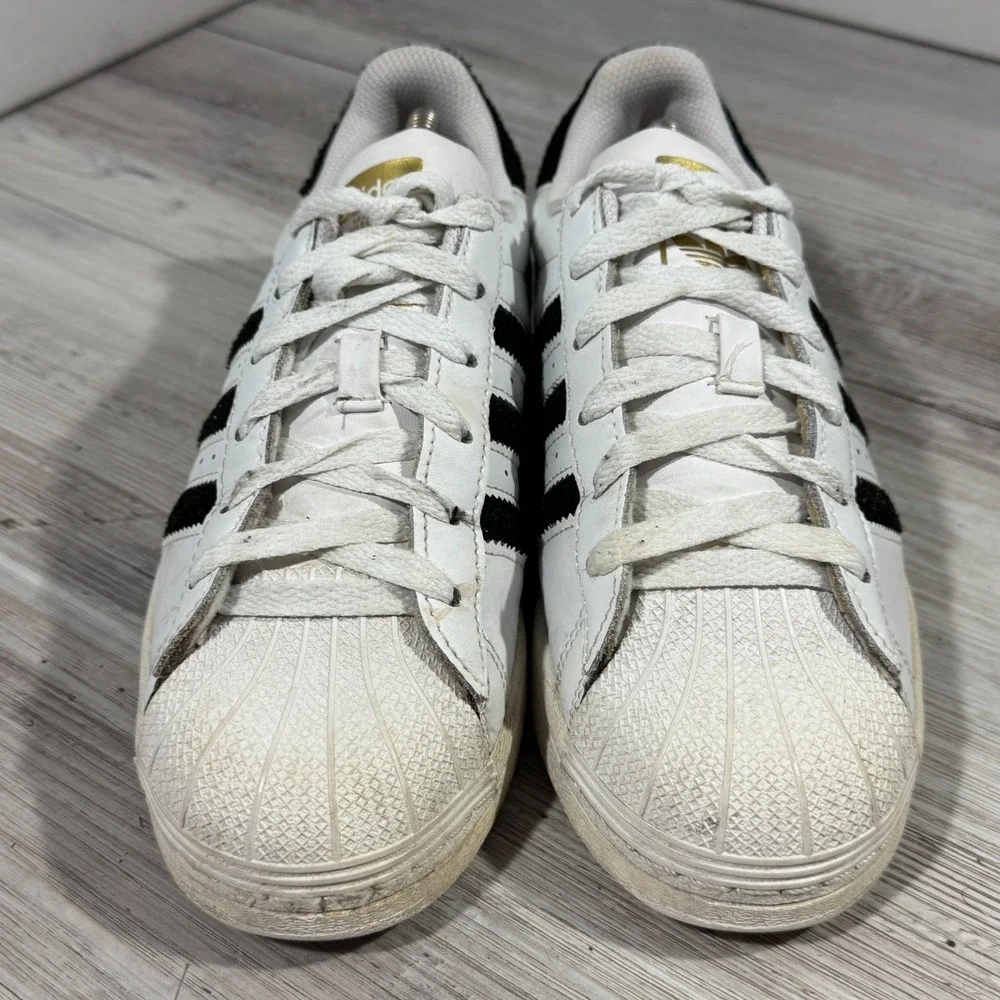 Adidas Superstar‎ Shoes Youth Size 5.5 White W/ Black Stripes Shell Toe 789002